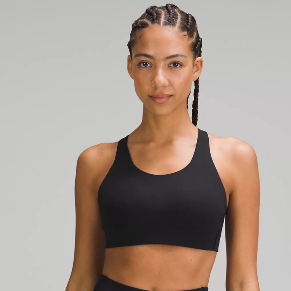 Lululemon sports bra in black (32DD)
